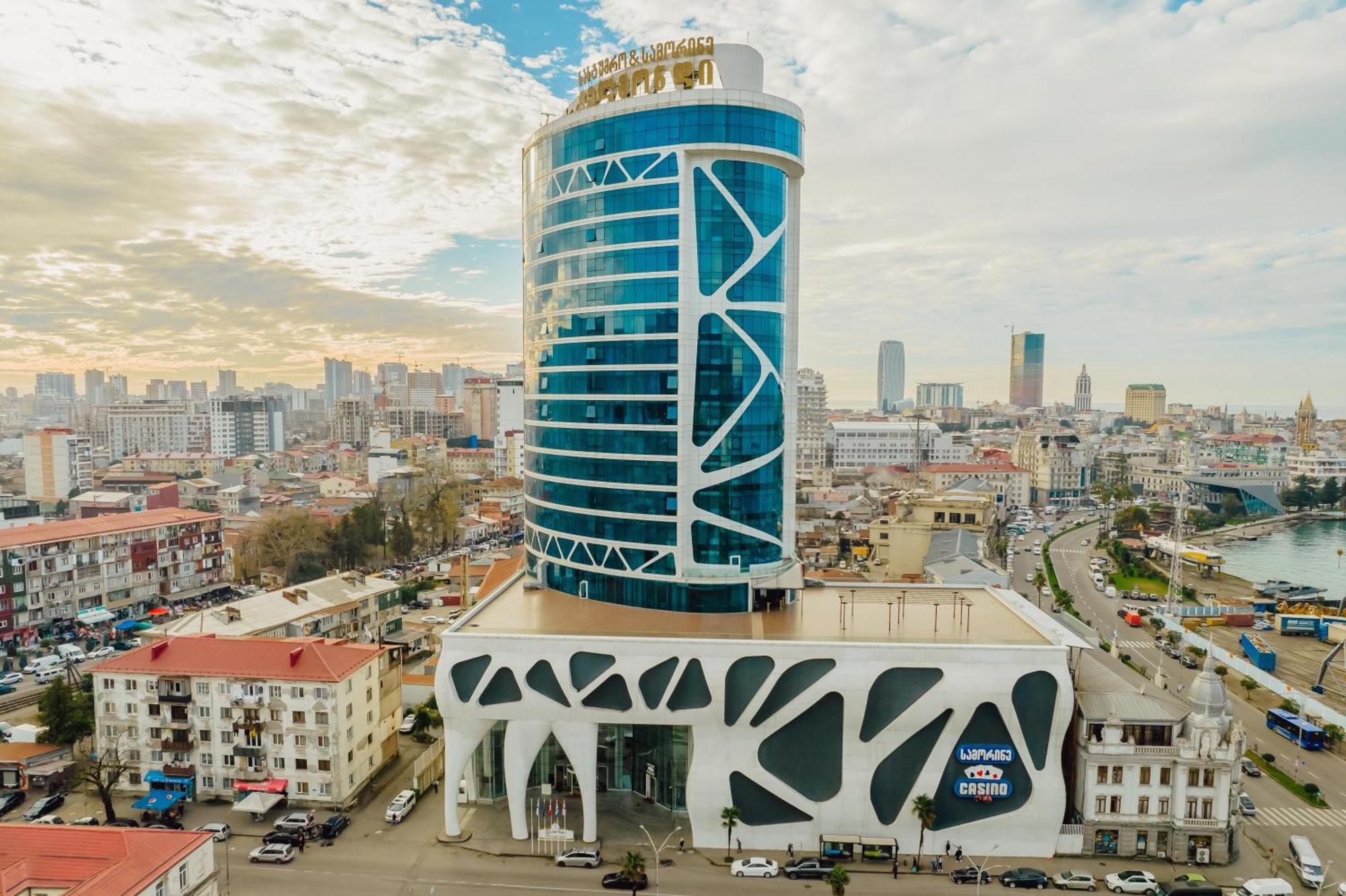 Jrw Welmond Hotel Batumi Exteriör bild